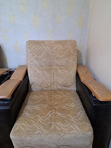 türkiyədən mebel sifarişi: Qonaq otağı dəsti – divan və 3 ədəd kreslo - Komplekt: 1 ədəd geniş — 3
