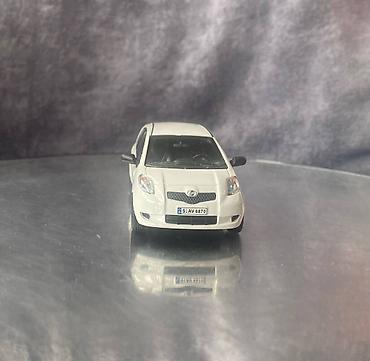 model 1: Toyota, 2010 il, 1:43, Dəmir, Ödənişli çatdırılma — 4
