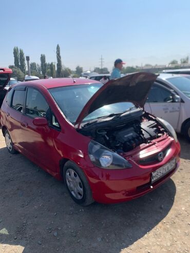 передвижной дом: Honda Fit: 2002 г., 1.3 л, Вариатор, Бензин