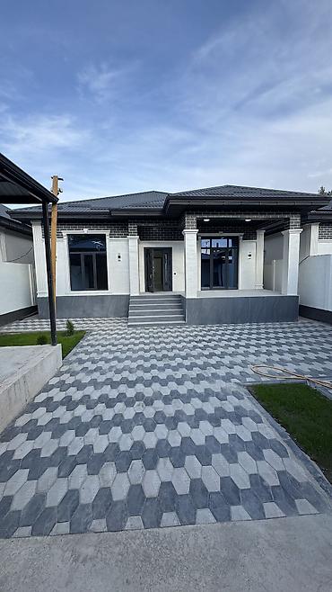 4 комнаты, 130 м², 3 соток, Бишкек