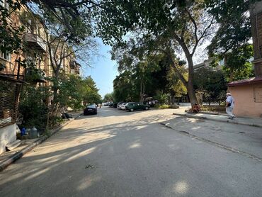 Köhnə tikili: Bakı, 3 otaqlı, Köhnə tikili, m. Həzi Aslanov, 60 kv. m — 5