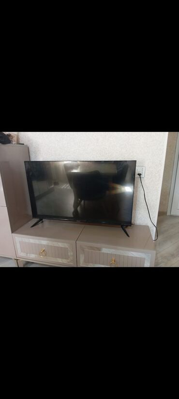 televizor sumqayit: İşlənmiş Televizor Zimmer LCD 82" FHD (1920x1080), Ünvandan götürmə
