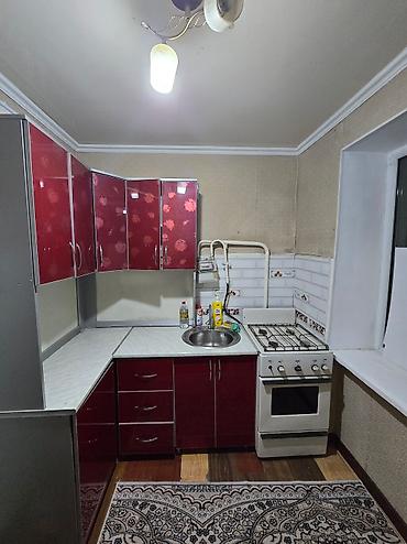 48: 2 комнаты, 48 м², 104 серия, 4 этаж, Косметический ремонт — 3