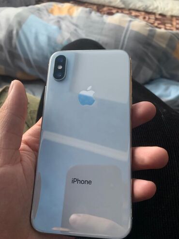 Apple iPhone: IPhone X, Б/у, 64 ГБ, 72 %