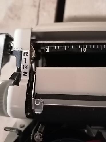 Ostali predmeti za umetnost i kolekcionarstvo: Pisaca masina "Brother Deluxe 1300" tabulator ! Masina NOVA !!! — 2