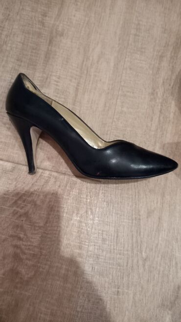 вечерние женские туфли: Туфли 39, цвет - Черный