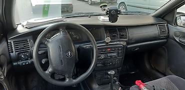 opel 2 5: Opel Vectra: 2 l | 1998 il 27000 km Sedan — 2