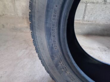 шина на портер 1: Шины 215 / 60 / R 16, Зима, Легковые, Япония, Bridgestone