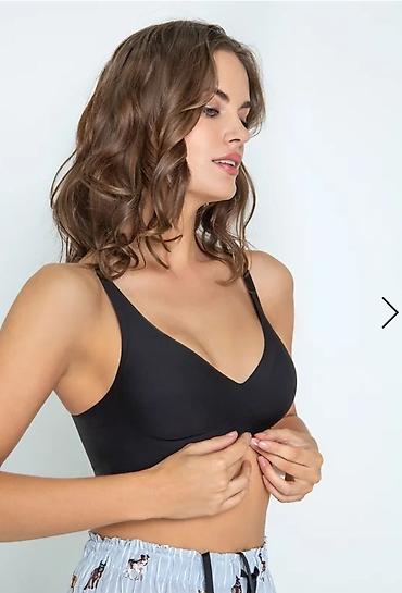 Халаты: Одежда для дома
Пижамы,халаты,нижнее белье и мн.др — 24