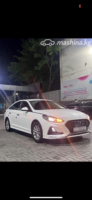 газ уваз: Hyundai Sonata: 2018 г., 2 л, Типтроник, Газ, Седан