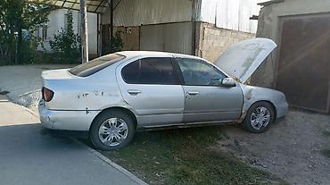 Унаа: Nissan Sunny: 2001 г., 1.6 л, Кол менен иштөөчү, Бензин, Седан — 6