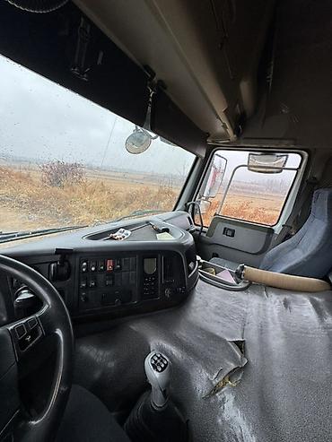 Тягачи: Тягач, Howo, 2012 г., Бортовой — 22