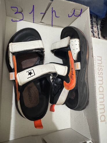 кроксы крокс crocs: Детские сандалии кожа размер 31. - Цвет: чёрный с белыми и оранжевыми