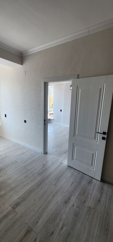 Продажа квартир: 2 комнаты, 58 м², 2 этаж, Евроремонт — 3