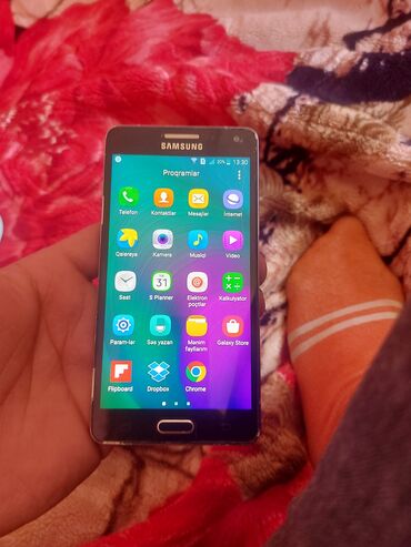 samsung i9500 galaxy s4: Samsung rəng - Qara