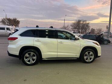 Toyota: Toyota Highlander: 2019 г., 3.5 л, Вариатор, Гибрид, Кроссовер — 7