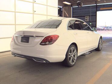 Mercedes-Benz: Mercedes-Benz C-Class: 2 l | 2016 il Sedan — 11