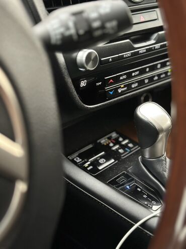 Lexus: Lexus RX: 2019 г., 3.5 л, Автомат, Гибрид, Кроссовер — 12