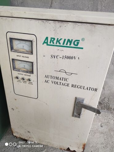 Отделочные материалы: Bu Arking SVC-15000V avtomatik AC gərginlik tənzimləyicisi, elektrik