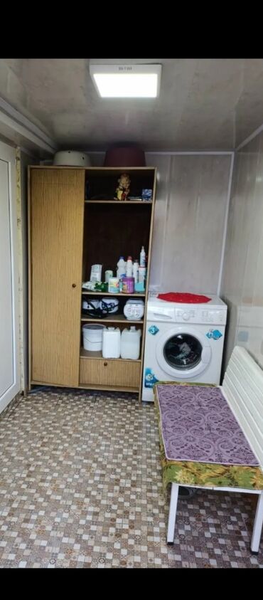 дом на день рождения: 55 кв. м, 3 бөлмө, Унаа токтотуучу жай, Сарай, Забор, тосулган