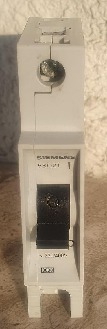 lazer acar: “Siemens” markarlı elektrik avtomat açarları satılır. Nominal cərəyan — 2