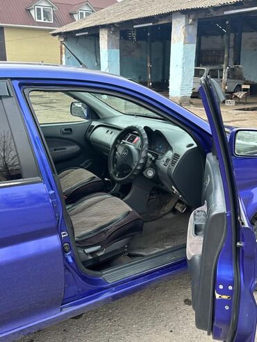 срочно срочно продам машину: Honda HR-V: 2000 г., 1.6 л, Автоматтык, Бензин, Кроссовер