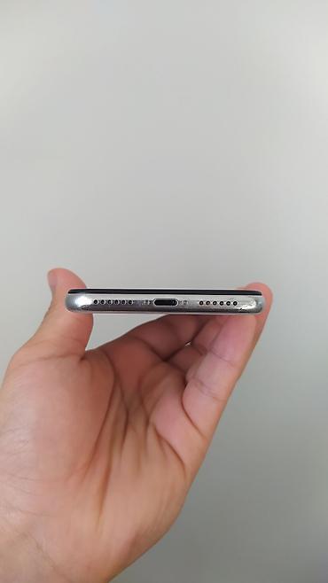 Apple iPhone: IPhone X, Б/у, 256 ГБ, Белый, 66 % — 4