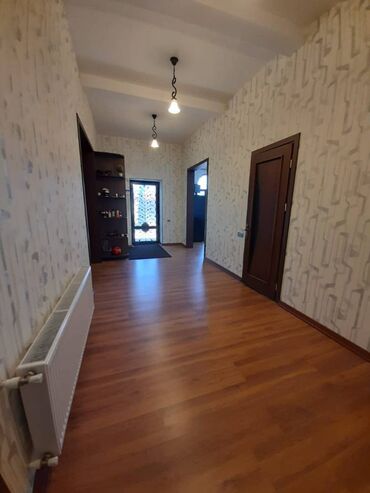 Həyət evləri və villaların satışı: Mərdəkan 5 otaqlı, 182 kv. m, Orta təmir — 19