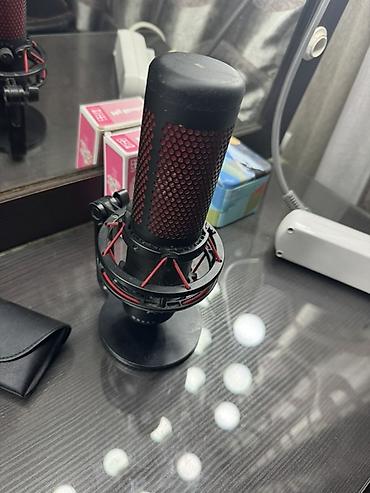 Студийные микрофоны: Студийный USB-микрофон HyperX (серия QuadCast) Фастом сельнумикрофон — 1