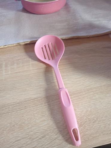 Kompleti posuđa: Komplet posuđa i kuhinjskog pribora – roze - Posuđe: tri — 7