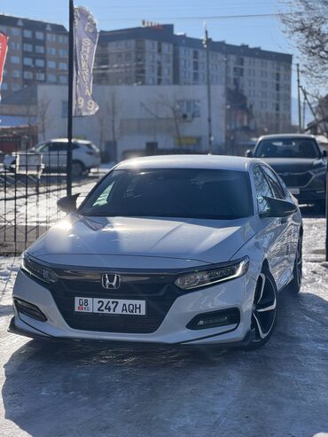 Honda: Honda Accord: 2018 г., 1.5 л, Вариатор, Бензин, Седан