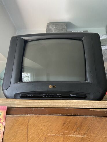 ���������� ������������������ ���������������������� в Кыргызстан | ТЕЛЕВИЗОРЫ: Телевизор LG. 
Диагональ - 35 см.
Полностью рабочий