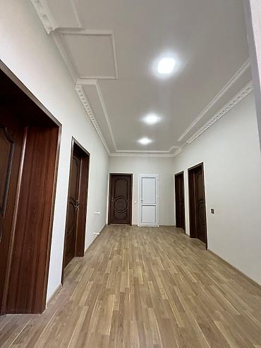 ev axtaram: 4 otaqlı, 120 kv. m, Yeni təmirli — 2