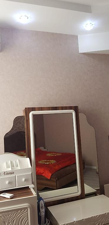 Uzunmüddətli kirayə mənzillər: Salam maklerid xirdalanda kuruqun yani mertebe 13 kiraye menizil — 12