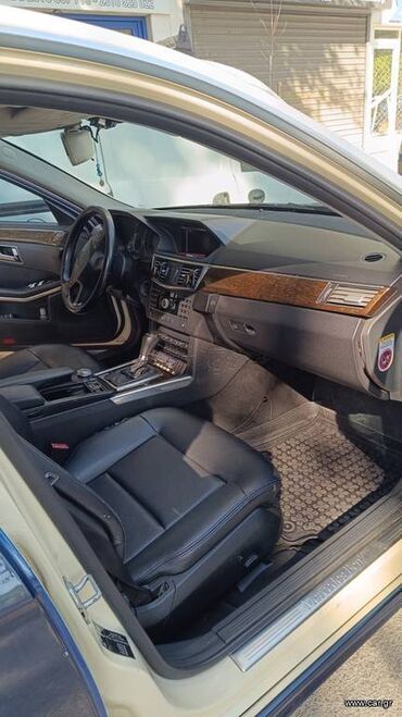 Mercedes-Benz: Mercedes-Benz E 220: 2.2 l. | 2012 έ. Λιμουζίνα — 19