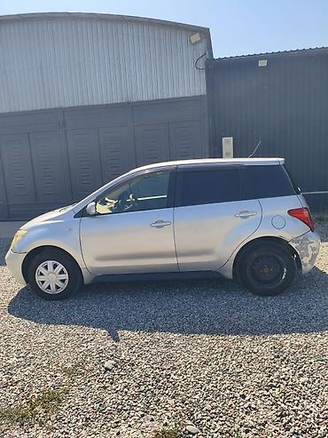 тандем скания: Toyota Ist: 2002 г., 1.5 л, Автомат, Бензин, Хэтчбэк — 4