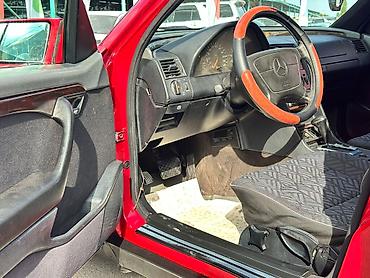 сешку: Mercedes-Benz C-Class: 1994 г., 1.8 л, Автомат, Бензин, Седан — 7