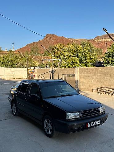поло двигатель: Volkswagen Vento: 1994 г., 1.8 л, Механика, Бензин, Седан — 1