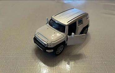 Oyuncaqlar: Metal oyuncaq avtomobil – ofroud üslublu SUV modelinin miniatura — 5
