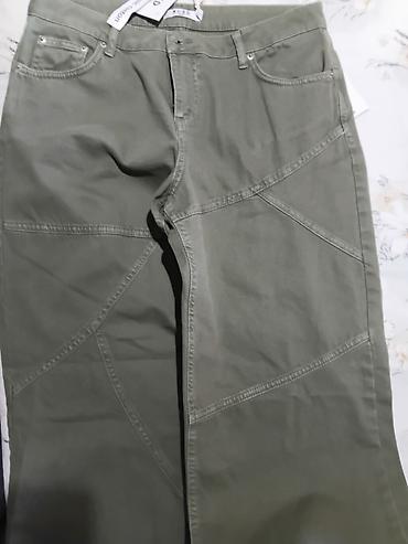 Pantalone: NA-KD ženske pantalone – maslinasto zelene, od organskog pamuka - — 7