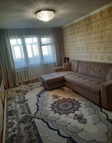 3 микрорайоне: 3 комнаты, 64 м², 104 серия, 3 этаж