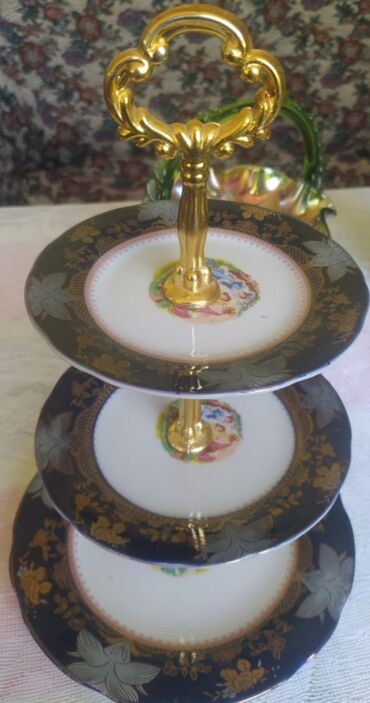Tort və şiriniyyat qabları: Tort və şiriniyyat qabı lalafo.az -da Tort və şiriniyyat qabları: Tort və şiriniyyat qabı