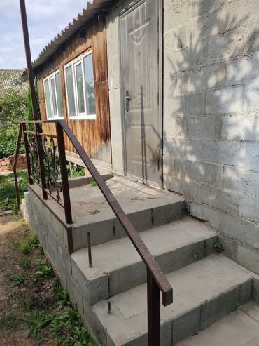 Продажа домов: Дом, 100 м², 5 комнат, Собственник — 8