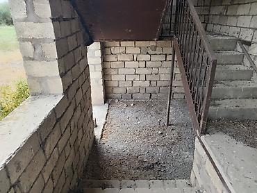 кирпичный завод балыкчы: Satışa təqdim olunur: iki mərtəbəli, böyük ölçülü daş tikili. 30 sot — 9
