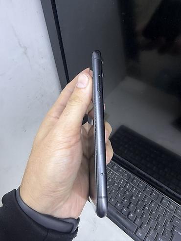 iphone 11 arxaliq: IPhone 11, Qara, Face ID — 4