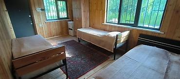 Продажа коттеджей и домов: Продается новый коттедж, состоящий из двух номеров, в каждом номере — 14