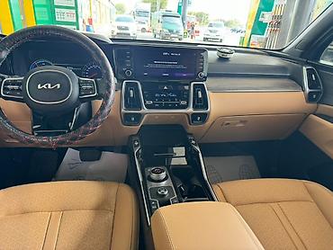 Продажа авто: Kia Sorento: 2023 г., 1.6 л, Автомат, Гибрид, Кроссовер — 6