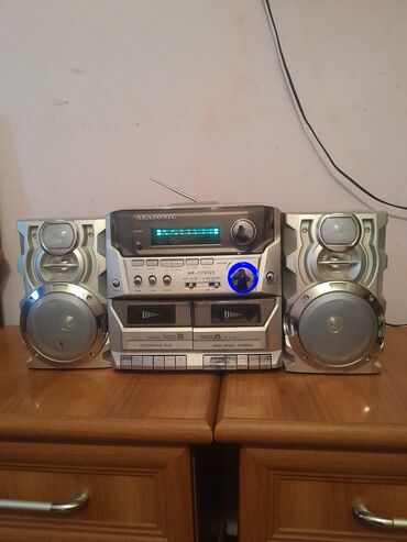 tek qulaqli nausnik: Akasomic AK-77VGS stereo musiqi mərkəzi - Komplekt: mərkəzi blok + 2