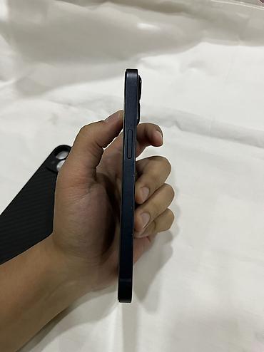 Мобильные телефоны и аксессуары: IPhone 13, Б/у, 128 ГБ, Черный, Защитное стекло, Чехол, Кабель, 81 % — 4
