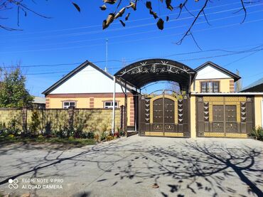 Уй канаттуулары - Кыргызстан: Сатам Үй 200 кв. м, 7 бөлмө